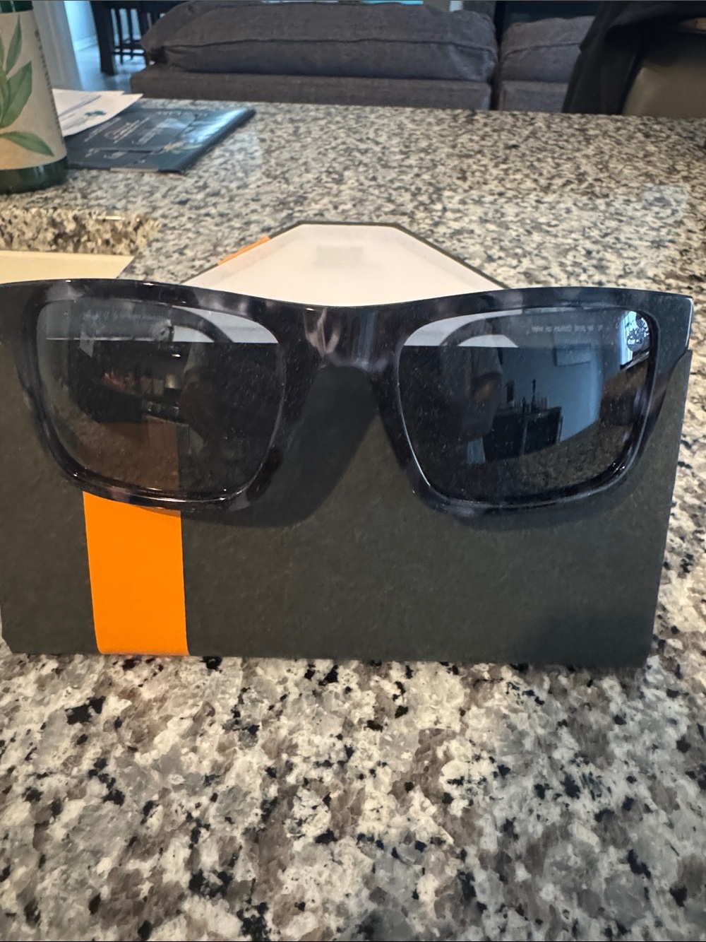 Timberland Brand New Grey/ Black Marble Rectangular Sunglasses POLARIZED